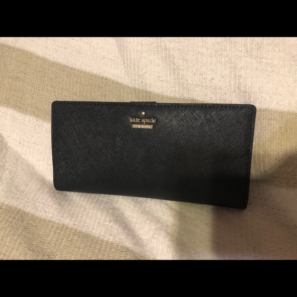Kate Spade Wallet - Picture 2 of 3